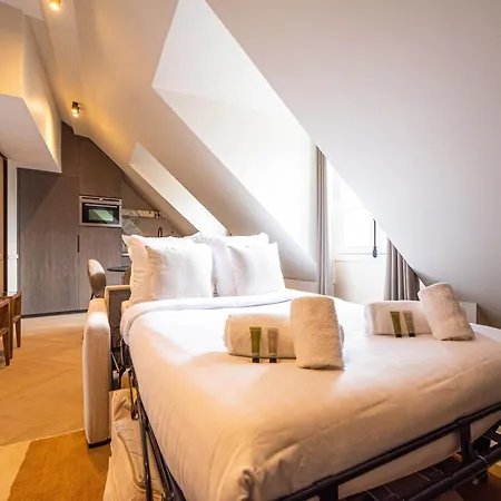 Mbm - Luxury In Marais Apartment