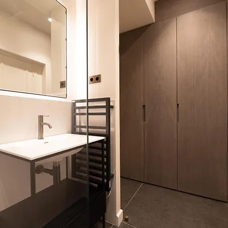 Apartment Mbm - Luxury In Marais Paris